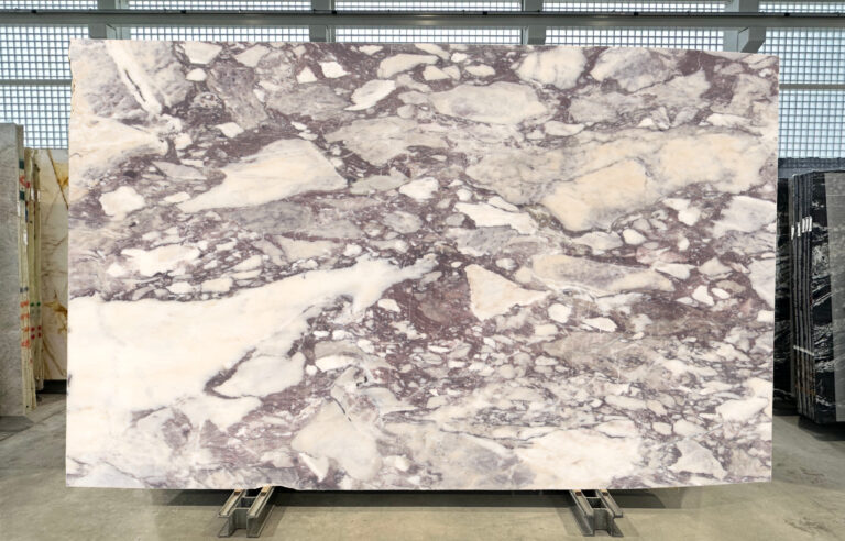 Calacatta Viola 53043 · Bundle 1