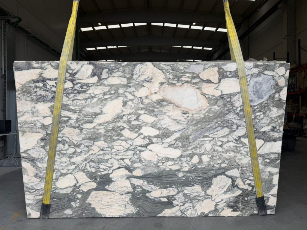Calacatta Viola 51947