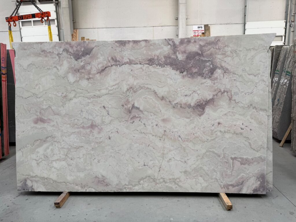Dolce Vita Violet